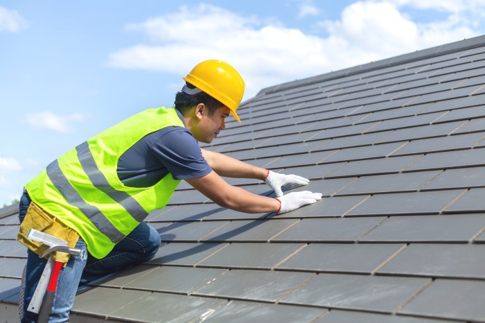 Roof Contractors Near Me: How To Choose the Right Roofing Contractor ...