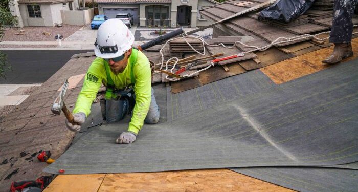 The #1 Guide to Emergency Roof Leak Service in 2024