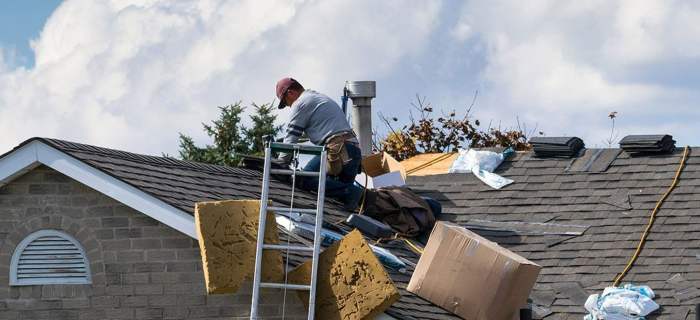 Why Choose Our Emergency Roof Repair Services? | Roofing contractor in ...